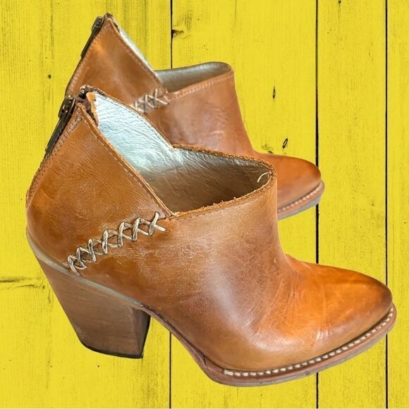 Freebird by Steven heeled bohemian leather booties - Picture 3 of 9